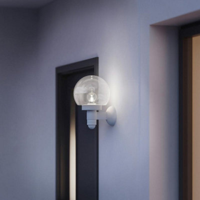 Outdoor light with pir and manual override sales