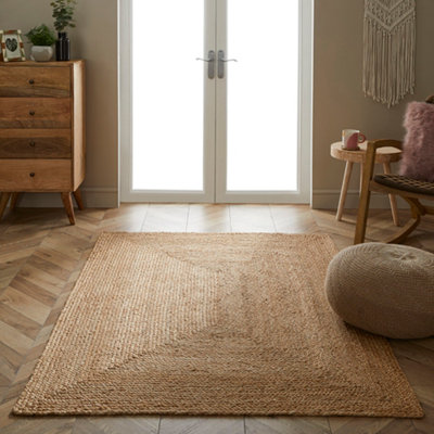 Stockport 120x170cm Natural Handbraided Rug | DIY at B&Q