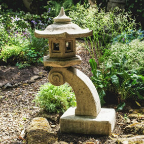 Stone Cast Cantilever Pagoda for the Garden