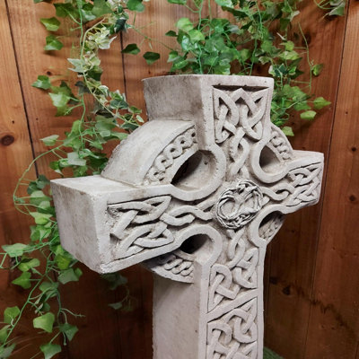 Stone Cast Detailed Giant Celtic Cross