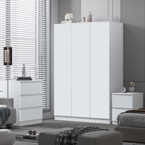 Stora 3 Door Triple Door Wardrobe Matt White