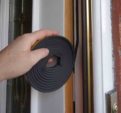 Stormguard EPDM Draught Proof "P" Profile 3-5mm gaps 10m - Black, Pack of 3