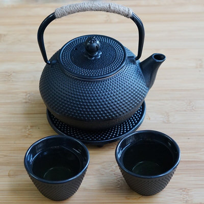 Stovetop 5 in 1 Tetsubin Teapot Set Japanese Cast Iron 800ml Kettle Cups Tea Pot - 4