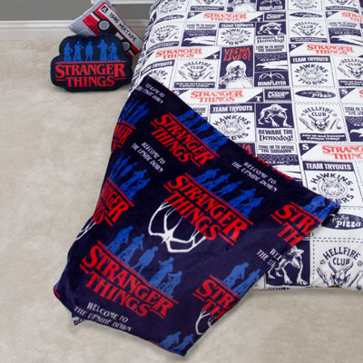 Stranger Things Blanket Kids Teenagers Fleece Navy Soft Throw The