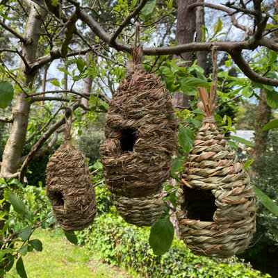 Straw and Raffia Bird Roosting Pouches (Set of 6) - 4