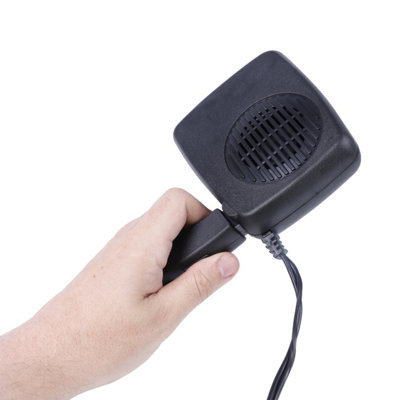 Streetwize 12V Car Heater and Window Defroster with Handle and Dashboard Mount