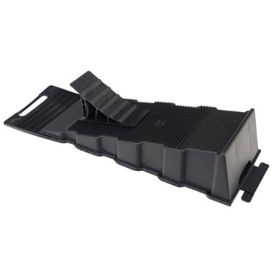 Streetwize 3 IN 1 Caravan Ramp with Wheel Chock & Removeable Mud Guard ...
