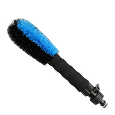 Streetwize Hard Bristle Flow Thru Alloy Wheel Brush with Non-Slip Soft Handle