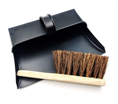 Strong Metal Hooded Dustpan with Stiff Brush