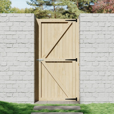 Sturdy Flat Top Pedestrian Gate with Durable Latch for Garden and ...