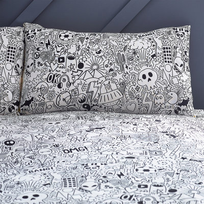 Style Lab Notebook Doodles Reversible Duvet Cover Set, Single, Black