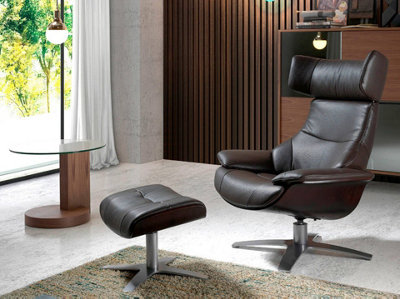 Stylish Chocolate Brown Leather Ottoman for Modern Living Rooms