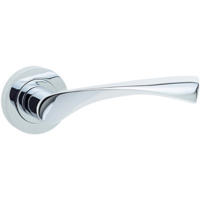 Stylish Twirl Door Handle on Rose in Polished Chrome Finish - Interior Handle