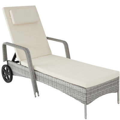 Sun lounger Cassis rattan aluminium - light grey