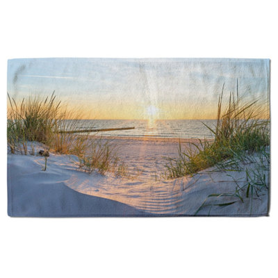 Sunset at the Baltic Sea Beach (Bath Towel) / Default Title Price Comparisons | Compare The Build