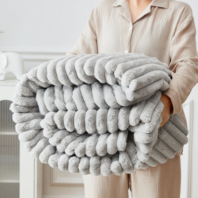 Super Soft Luxury Faux Fur Stripe Throw