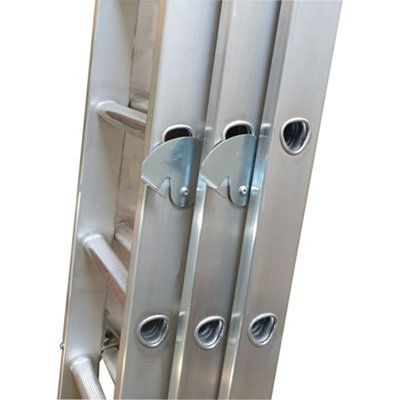 Super-Trade Plus Triple Extension Ladder 2.5m - 5.5m