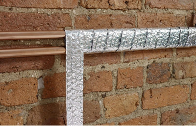 Superfoil Pipe Wrap Insulation Bubble Wrap Pipe & Duct Winter Protection 7.5M x 80mm - 7