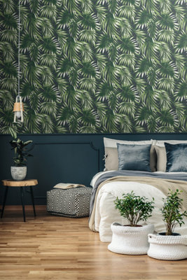 Superfresco Easy Elegant Leaves Tropical Trail Green Wallpaper