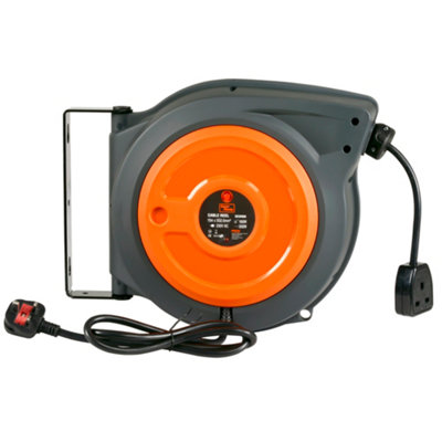 Superhandy Industrial Polypropylene Retractable Extension Cord Reel 15mx1.5mm²x3G