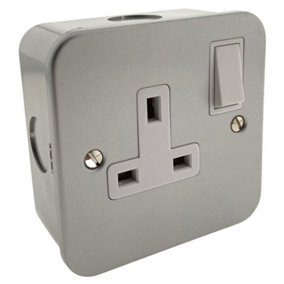 Superswitch SW80 Metalclad Switch Socket DP 13A 1 Gang