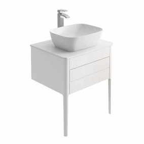Sutton White Floor Standing Bathroom Vanity Unit with Pre-drilled Tap Hole Worktop (W)630mm (H)700mm