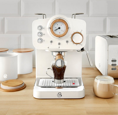 Swan Espresso Machine, 15 bar Pressure, Milk frother, 1.2L Tank, Scandi ...