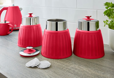 Swan red sale retro kettle