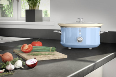 Swan 2024 retro cooker