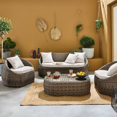 Circle rattan outlet garden furniture