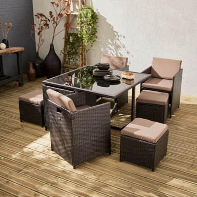 Rattan best sale cube cushions