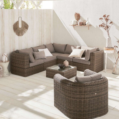 sweeek (Alice's Garden)  Quality indoor and outdoor furniture