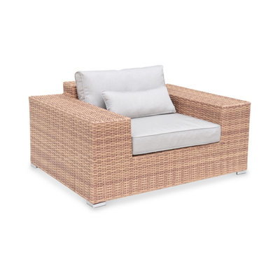 sweeek. Extra-large 4-seater polyrattan garden sofa set - Sofa 2 Armchairs Coffee table - Gubbio - Beige