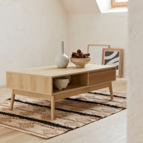 sweeek. Grooved wood detail coffee table Linear Natural 110x59x39 cm