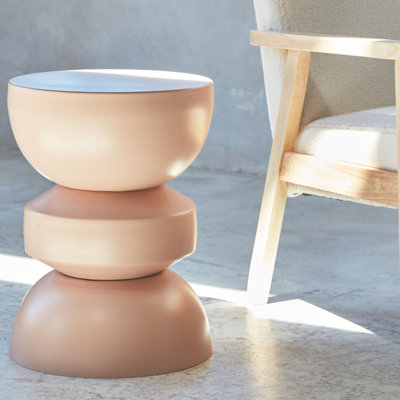 sweeek. Metal side table Assa Pink 32x32x44.5 cm