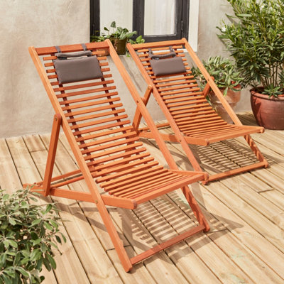 sweeek - Pair of slatted wooden deck chairs Natural 102x56x86 cm