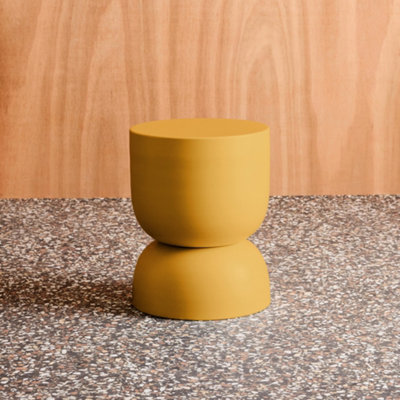 sweeek - Side table end table metal bedside table Diam.32 x H42cm Madi Mustard Yellow 32x32x42 cm