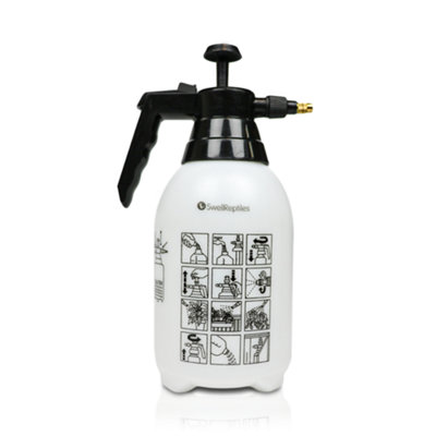 Swell Reptiles Water Pump Sprayer | DIY at B&Q