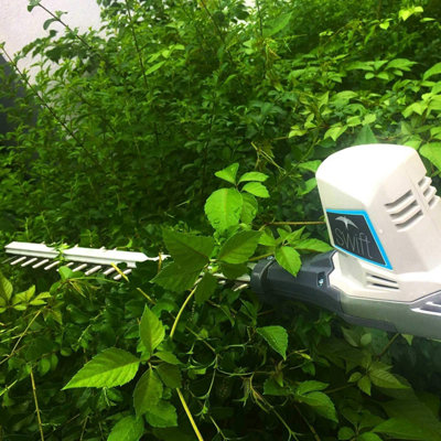 Swift 40v eb918d2 cordless long reach pole hedge trimmer hotsell