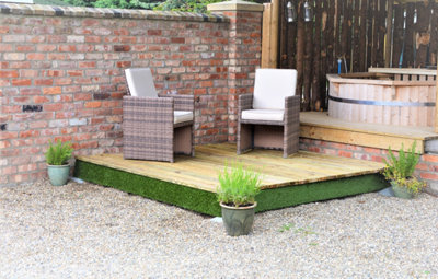 Swift Deck - Self-assembly Garden Decking Kit - 4.75 x 4.7m - includes height adjustable foundations