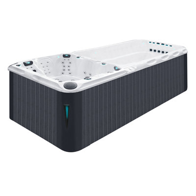 Swim Spa Dynamic - Suitable for up to 8 people