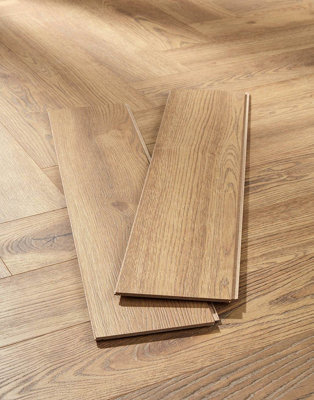 Swiss Krono Herringbone - Peterson Oak Nature 8mm Laminate Flooring. 1.23m² Pack