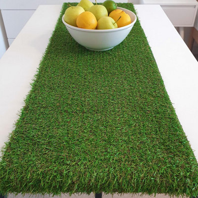 Table Runner 15mm Artificial Grass (33 x 200cm) Polyethylene