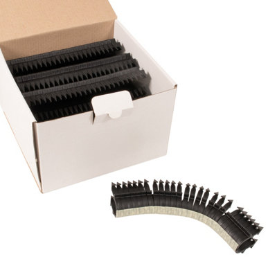 Tacker Pipe Clip for Pipe Up To 20mm - 40mm (300 Pack)