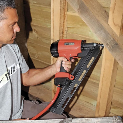 Tacwise KDH90V Air Angled Strip Nail Gun 34 Degree 90mm Pneumatic ...