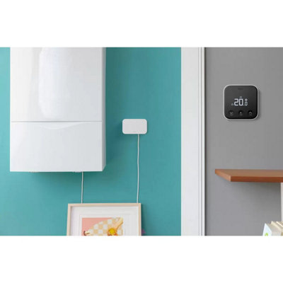 tado Whole Home Bundle with Wireless Thermostat X, Hot Water