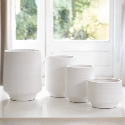 Tall White Terracotta Vase - Modern Vase for Fresh or Artificial Flower Stem Bouquet Arrangements - Measures H25.5 x 21cm Diameter