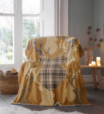Tartan Stag Mustard Fleece Throw 130 x 170cm DIY at B Q
