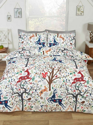 Tatton Woodland Multi Double Duvet Cover and Pillowcase Set