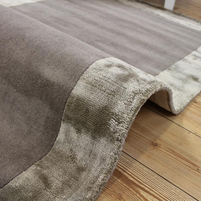 Taupe Bordered Handmade Modern Wool Easy to Clean Rug For Dining Room Bedroom And Living Room-80cm X 150cm